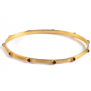 
                  
                    Load image into Gallery viewer, Sacral Chakra Bangle - Carnelian
                  
                